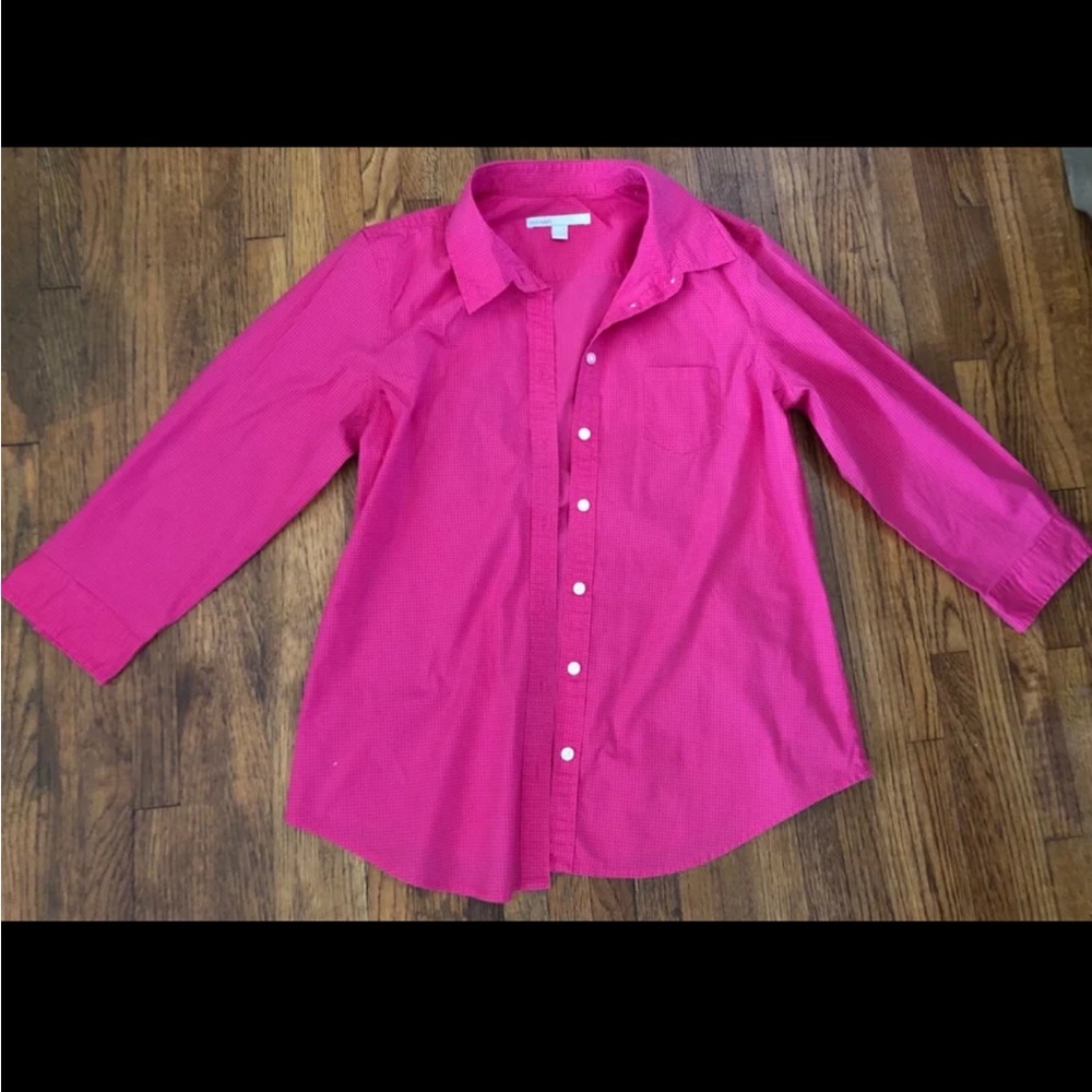 Womens Old Navy Pink Polka Dot Mid-Sleeve Button Down